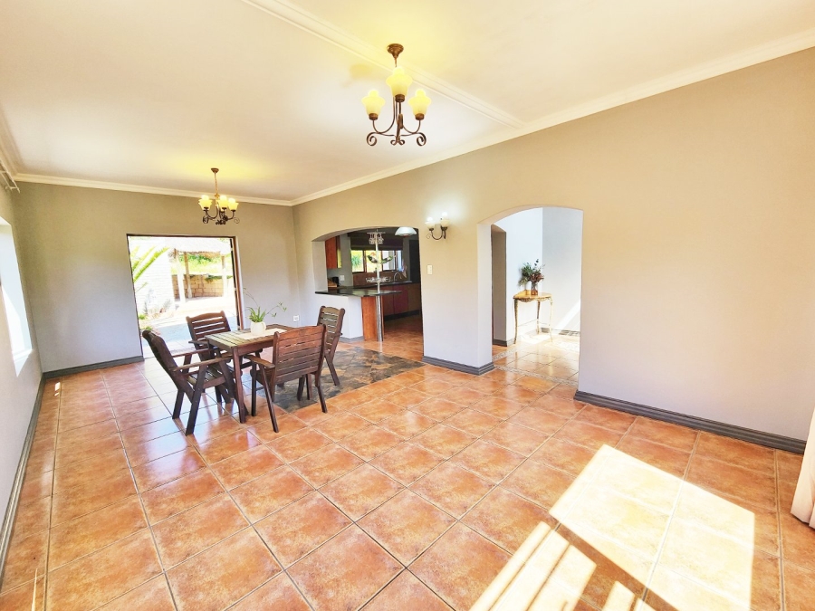 4 Bedroom Property for Sale in Cola Beach Western Cape